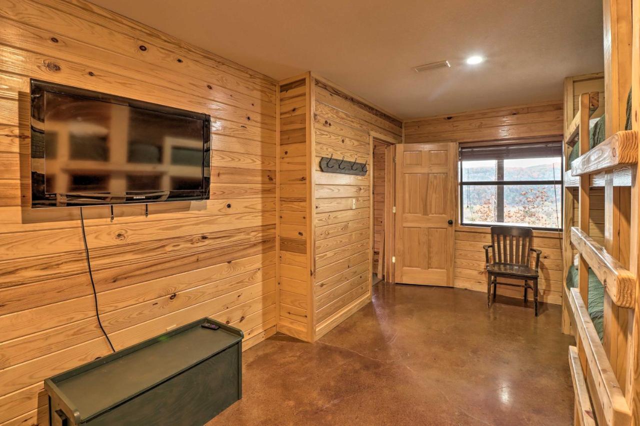 Piney Bluff Retreat With Mountain Views!ヴィラ エクステリア 写真