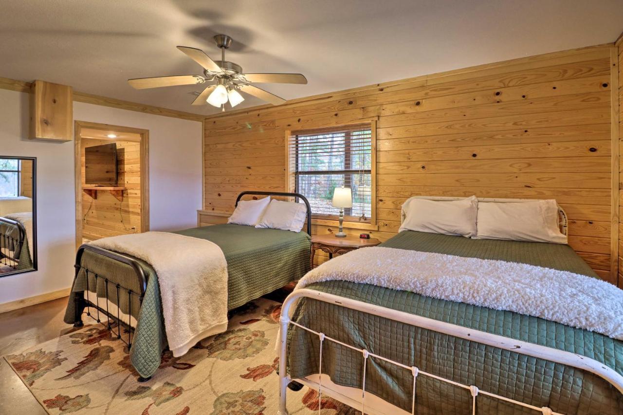 Piney Bluff Retreat With Mountain Views!ヴィラ エクステリア 写真