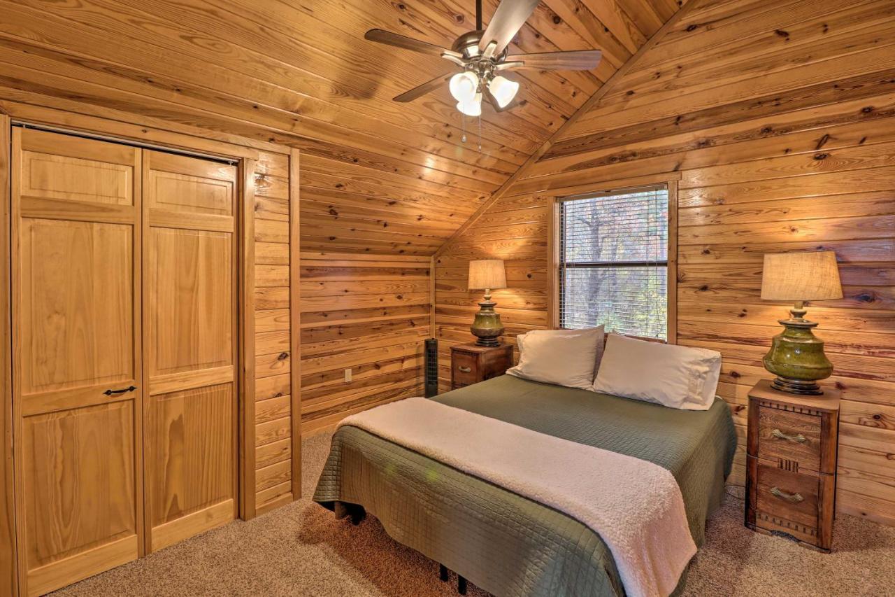 Piney Bluff Retreat With Mountain Views!ヴィラ エクステリア 写真