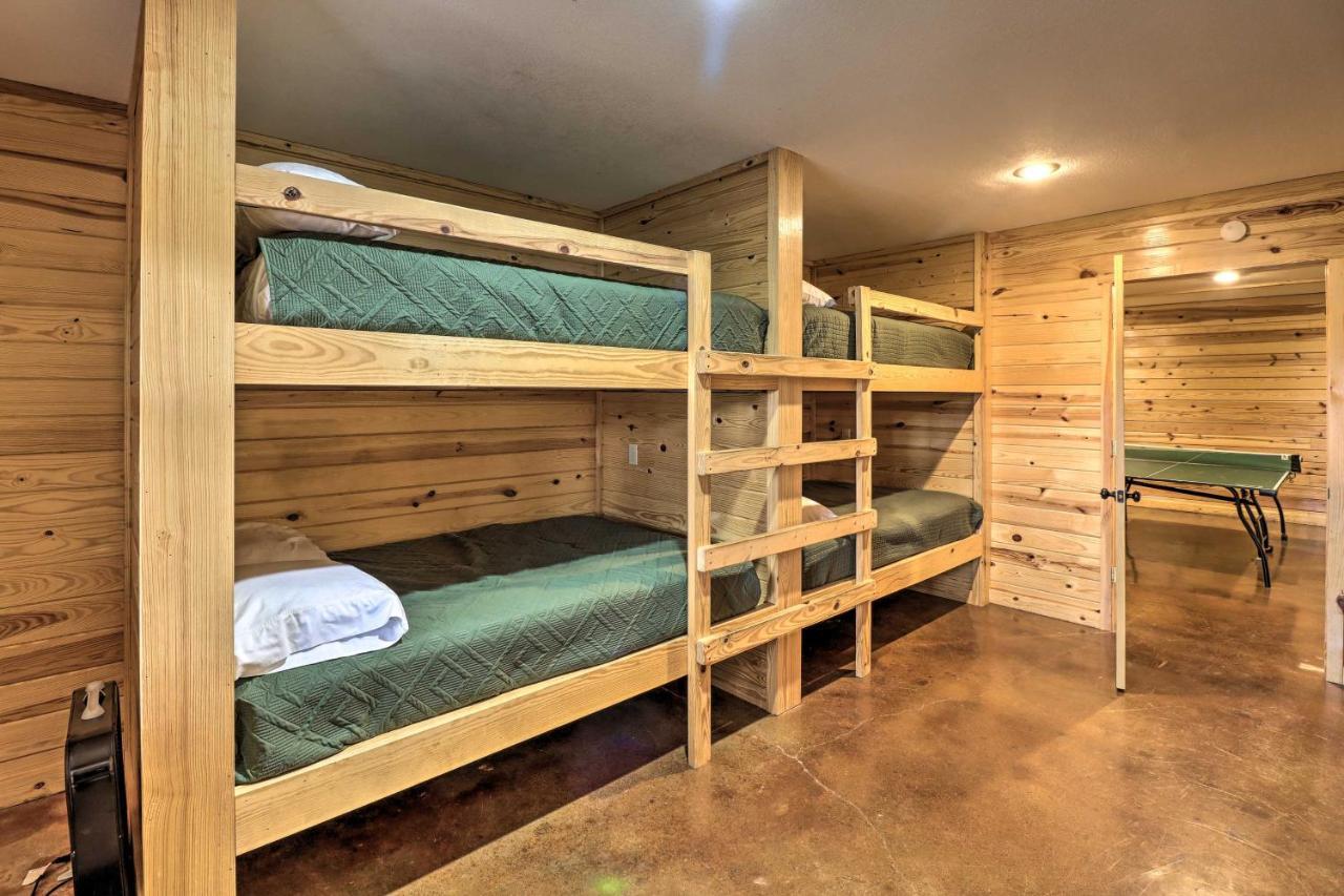 Piney Bluff Retreat With Mountain Views!ヴィラ エクステリア 写真
