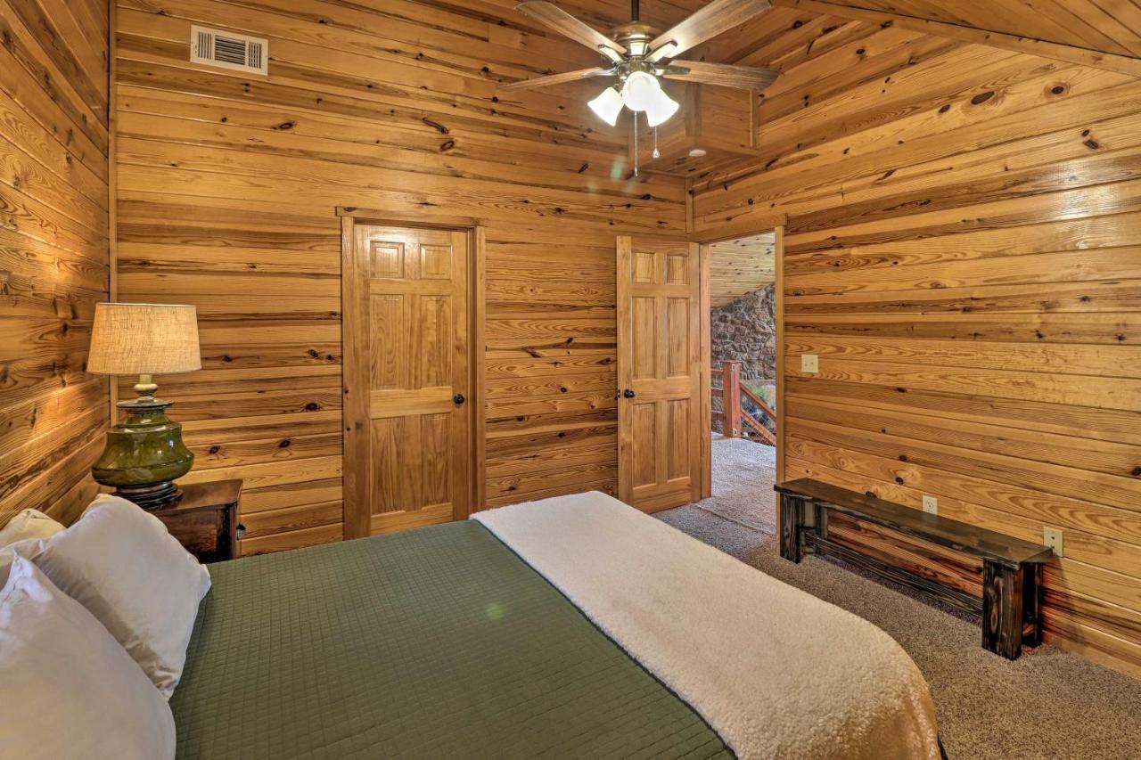 Piney Bluff Retreat With Mountain Views!ヴィラ エクステリア 写真